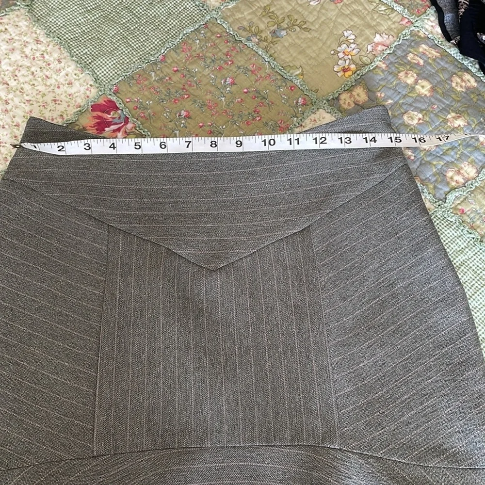 Apostrophe High Low Skirt - Picture 4 of 6